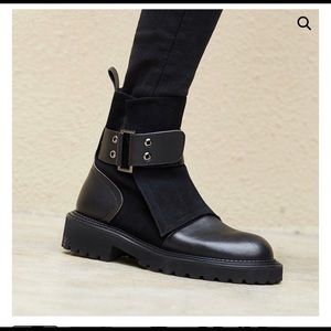 Chiko Leather ankle boots Earl Wrap Up